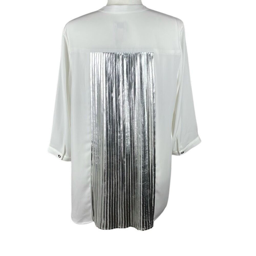 Chico’s Metallic Pleats Tenna II 3/4 Sleeve Blouse 1 Optic White Silver